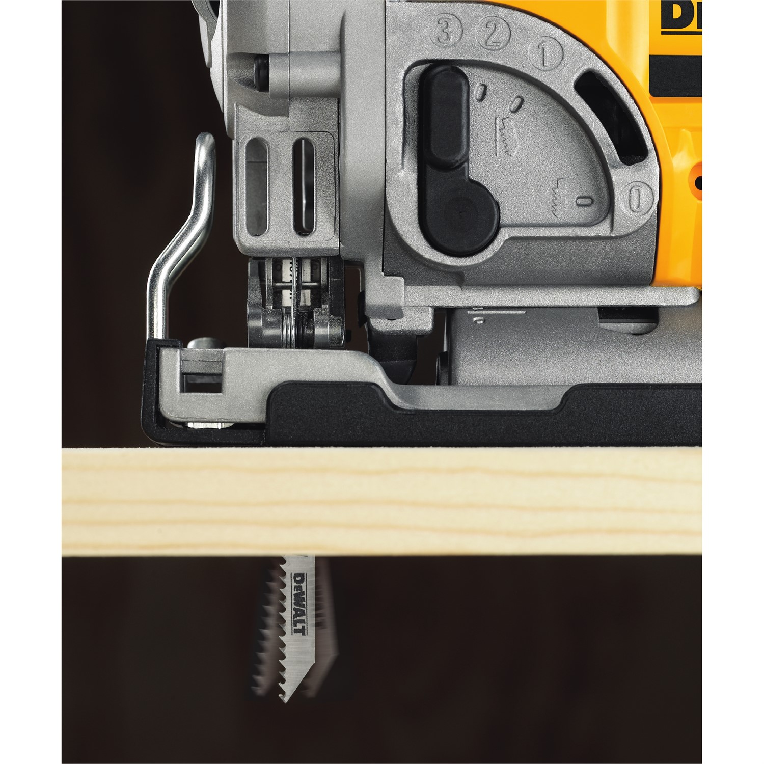 White Cap | DEWALT Perform & Protect 20V MAX Cordless Lithium-Ion