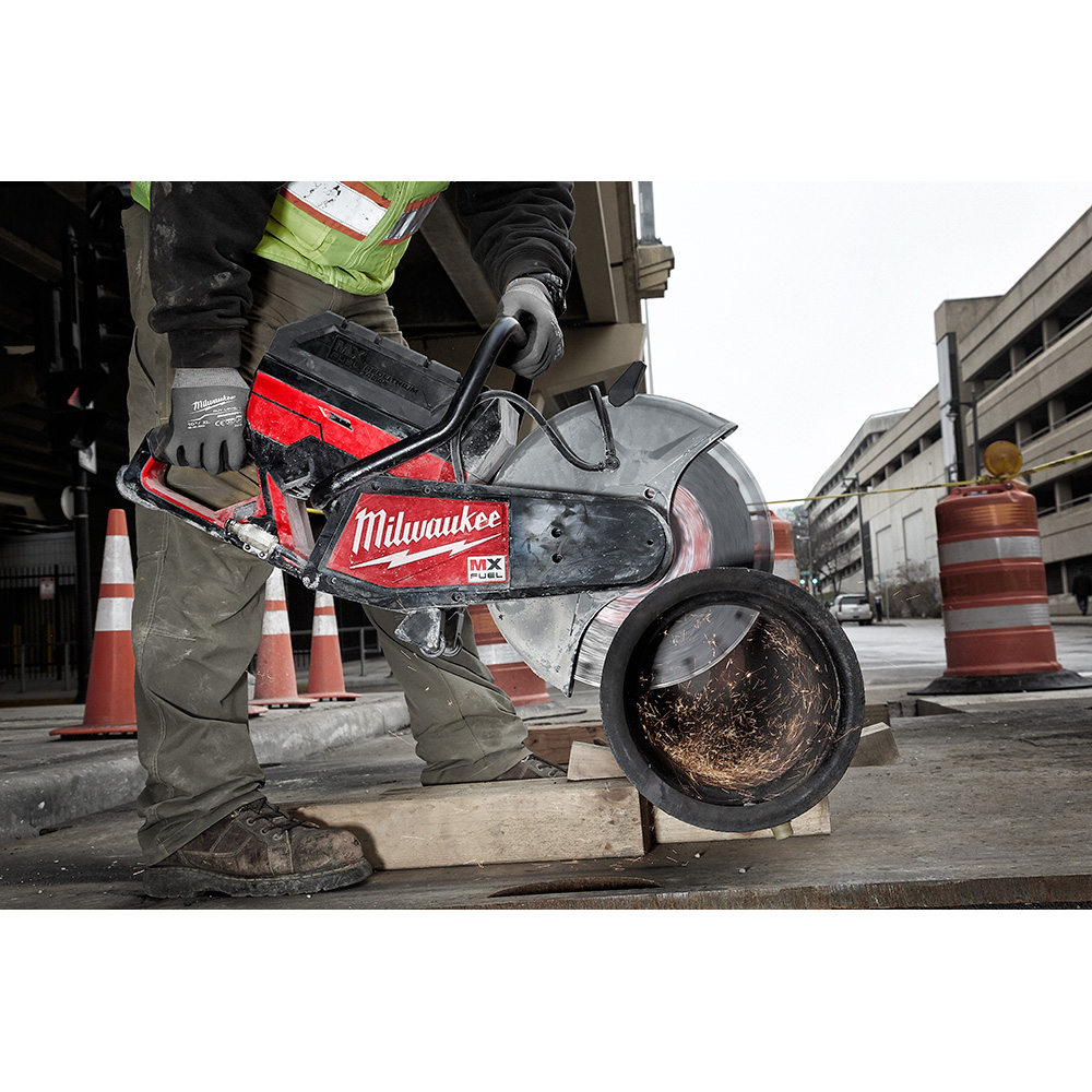 Milwaukee Mx Fuel 14" 2 Battery CutOff Saw Kit White Cap