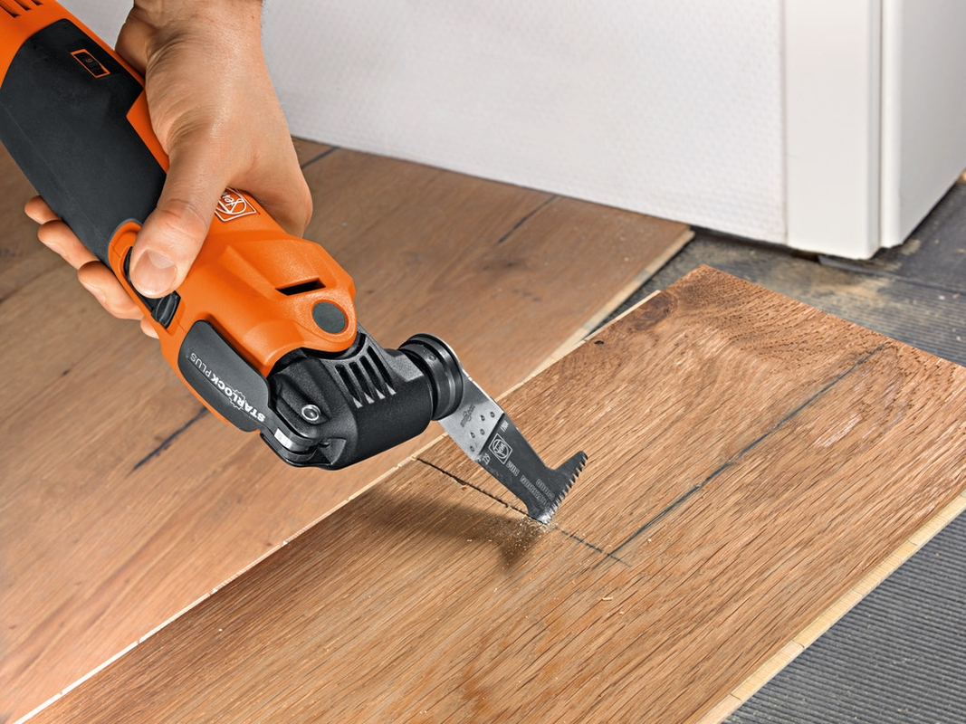 FRONT VIEW STRAIGHT ON_IMAGE