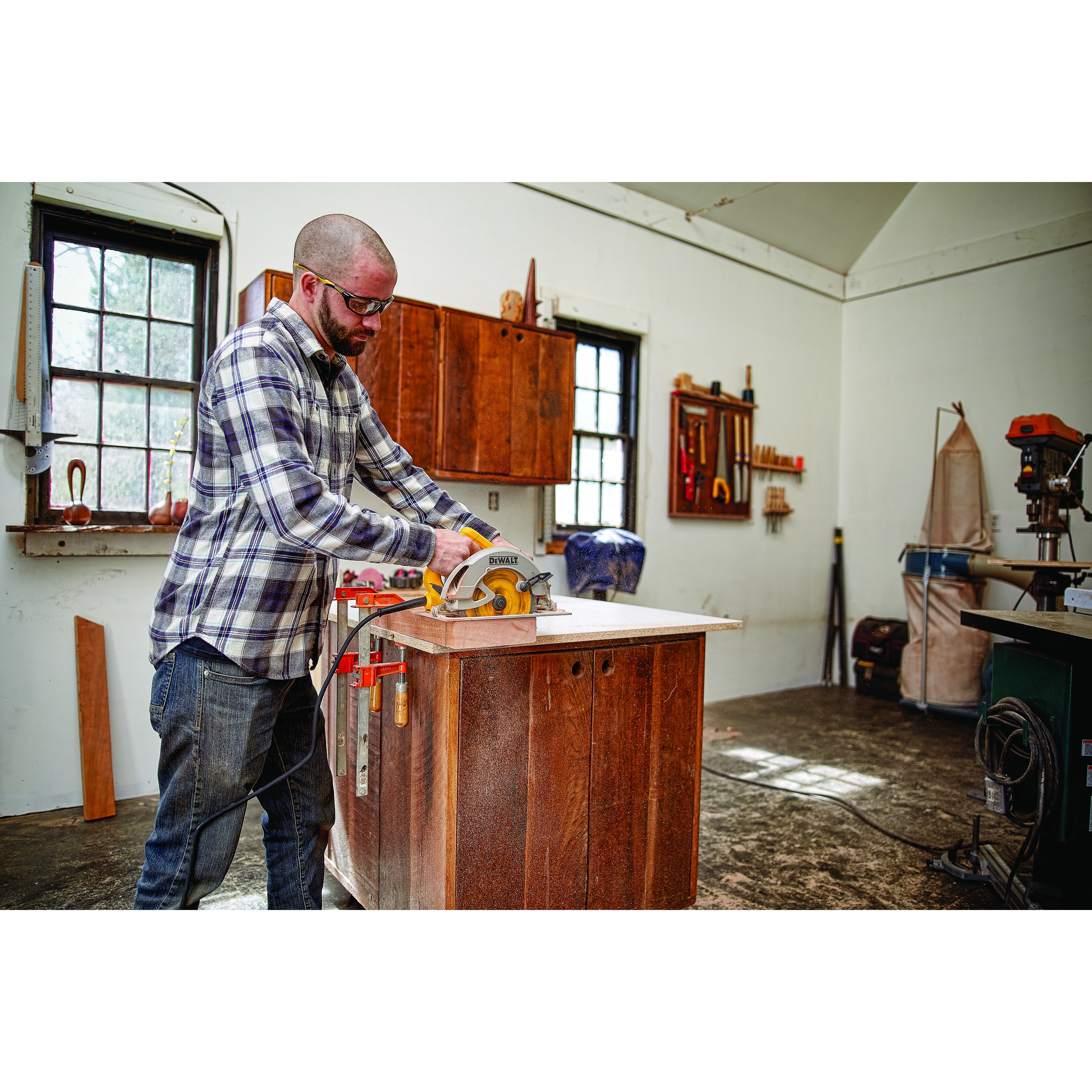 DETAILED PRODUCT VIEW 3_IMAGE