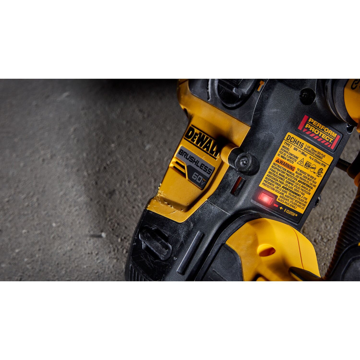 ROTOMARTILLO 1/2″ 700W VVR + MULTIHERRAMIENTA 2600RMP DEWALT