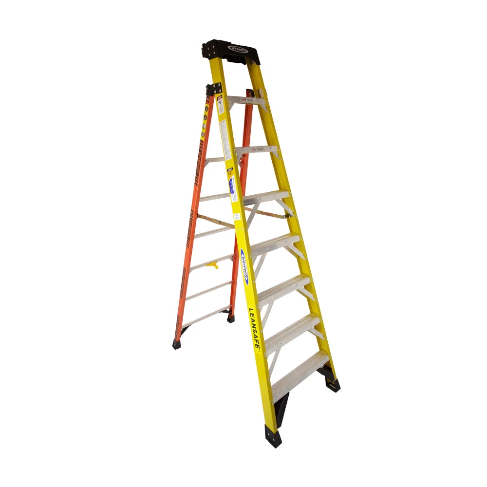Werner L7308 8' Type IAA Fiberglass Leaning Ladder