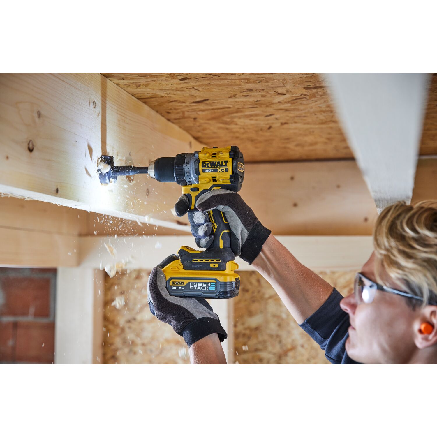 HVP Magazine - DEWALT launches new POWERSTACK 18V 5Ah Battery