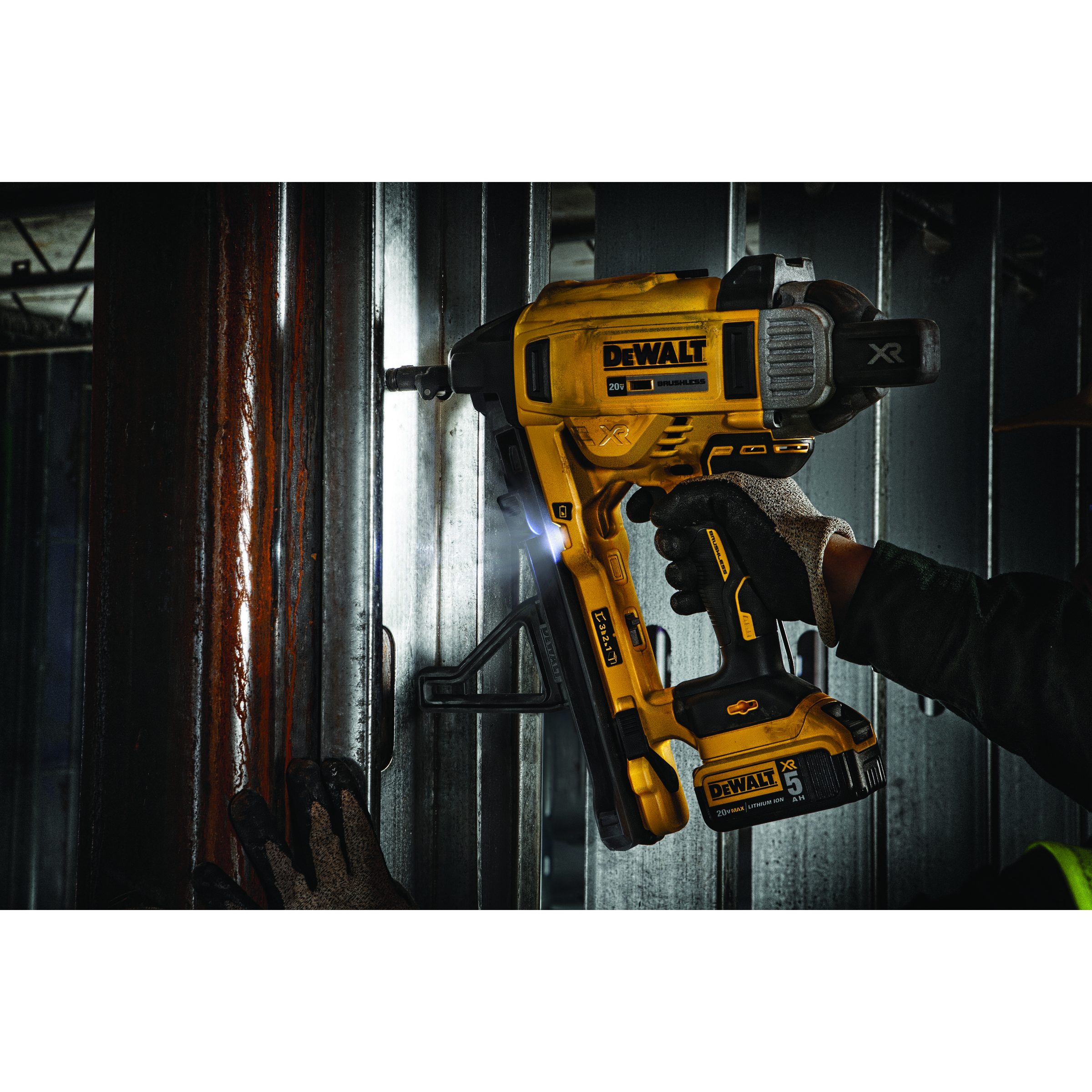 Dewalt dcn891p2 online