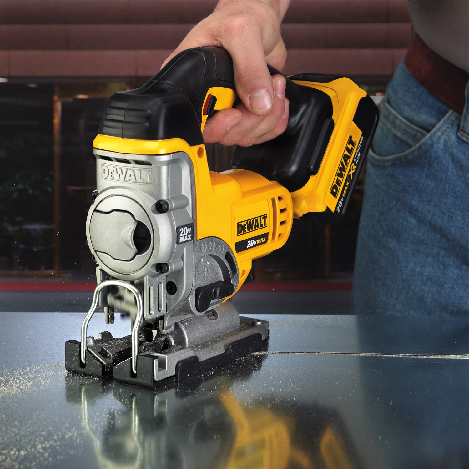 White Cap | DEWALT Perform & Protect 20V MAX Cordless Lithium-Ion